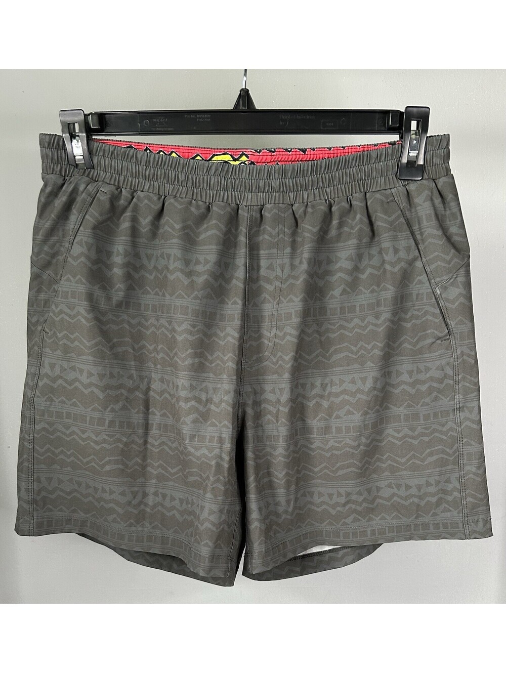 Shinesty Ball Hammock 5 Inch Athletic Shorts Men’s Size Large